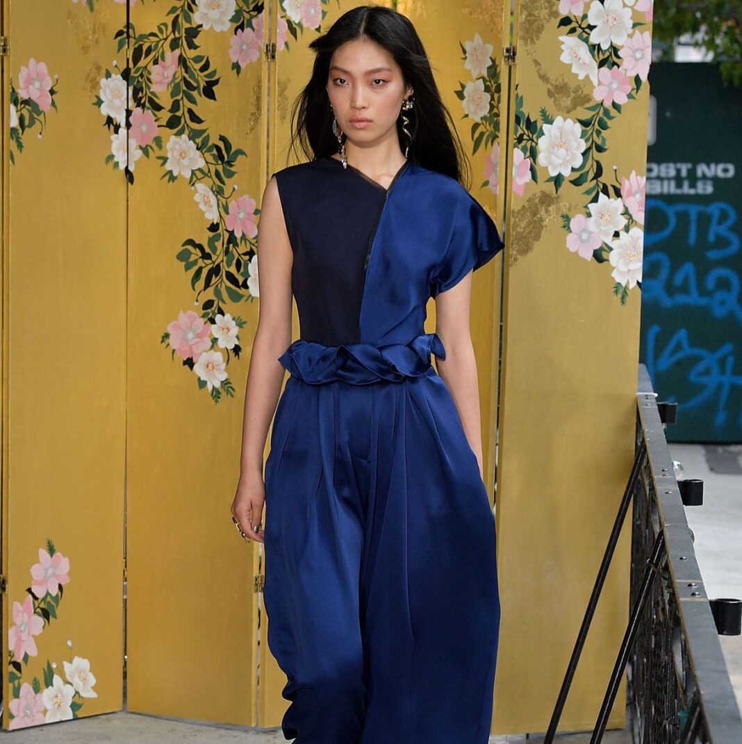 Modern Japanese Clothing Female
